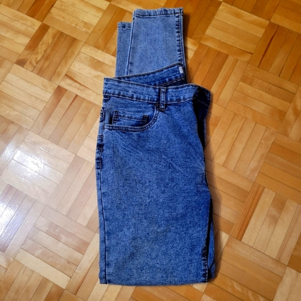 Women skinny jeans